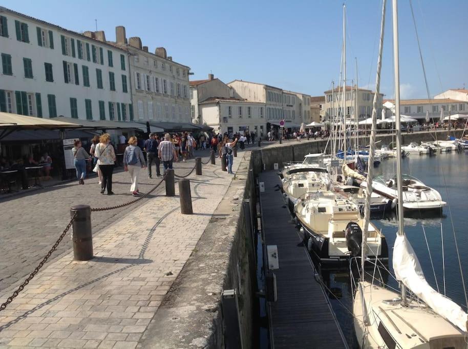 Eole, Idealement Situe Sur Le Port De St Martin De Re Сен-Мартен-де-Ре Экстерьер фото